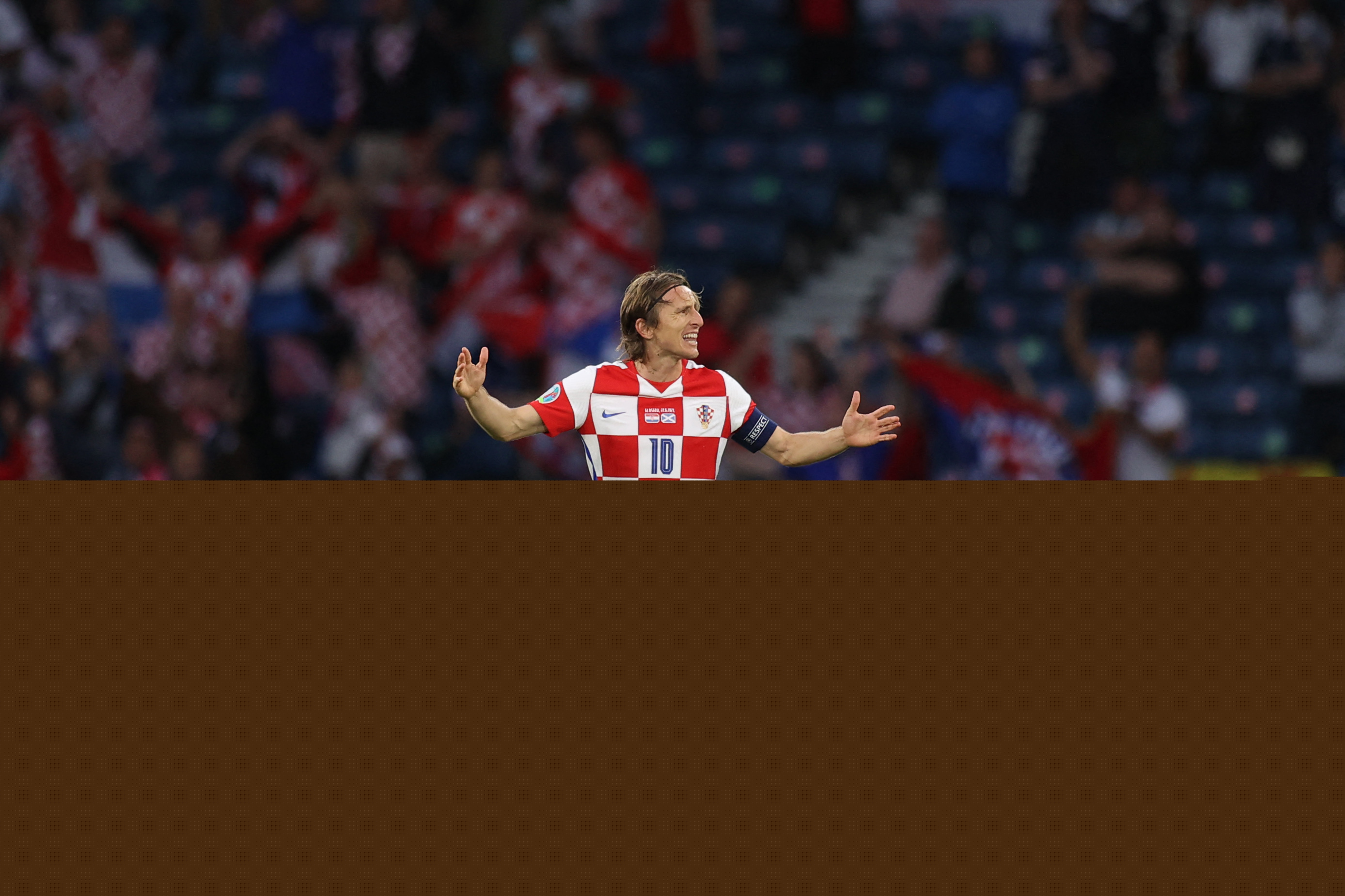 CBA杯战报：胡金秋&朱俊龙回归得分上双，广厦106-102山东