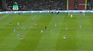 凯尔：比赛中阿德耶米被挑衅但保持了冷静，这说明他又成长了