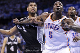 路易斯-迪亚斯本赛季德甲3次单场传射，同期五大联赛并列第一