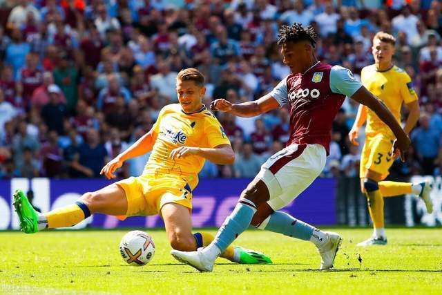 意甲媒体透露：米兰跟迈尼昂续约已达成口头协议，续约2年加一年选择权