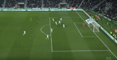 太阳报：利物浦旧将迪乌夫因拒付子女抚养费，正面临入狱风险