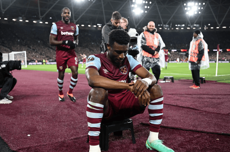 步行者和公牛均陷入困境，争夺季后赛资格，形势严峻。